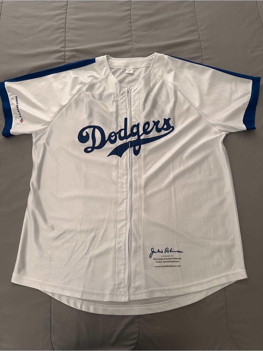Los Angeles Dodgers Jackie Robinson Giveaway  White Jersey with Blue Script